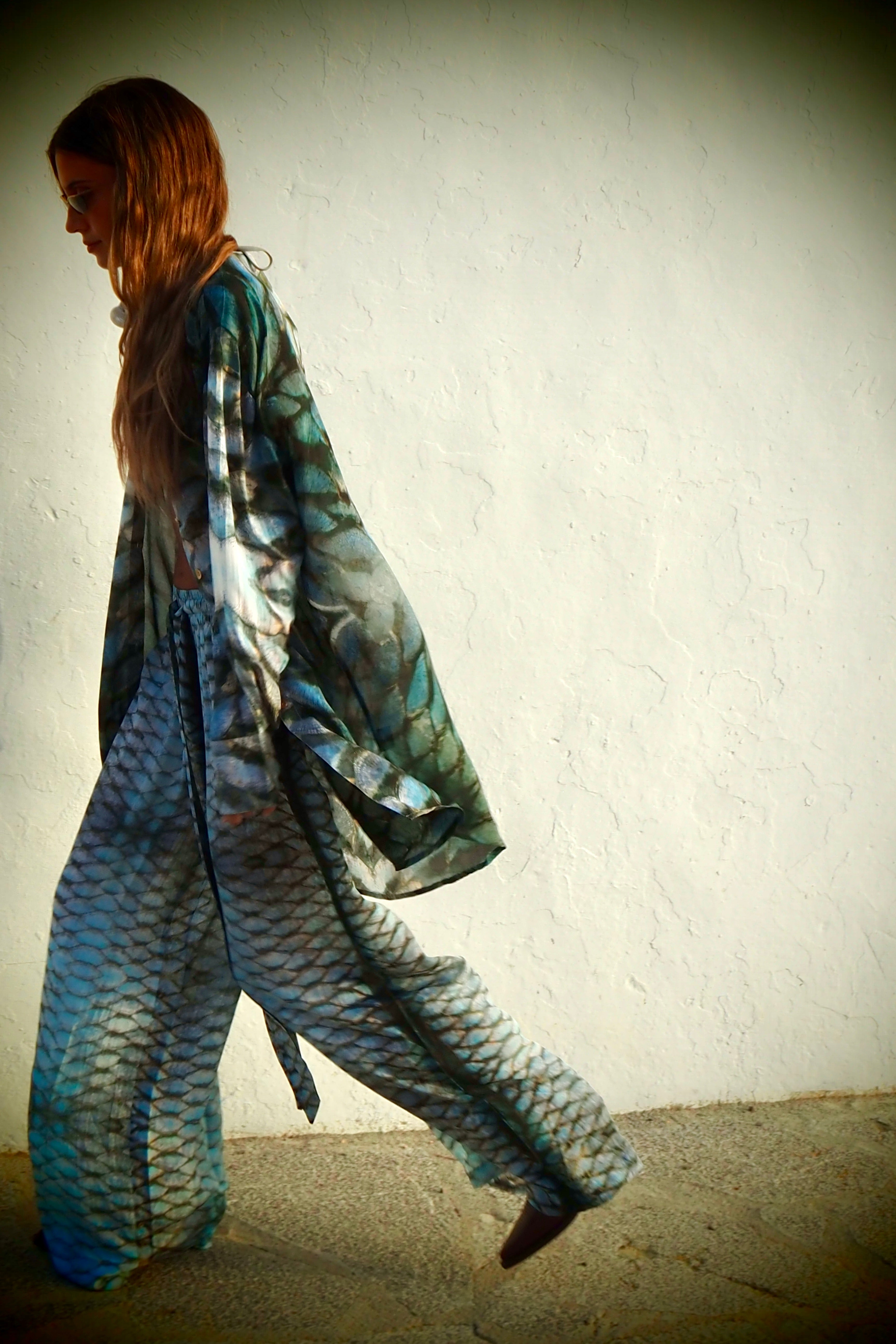 Elvis Shirt - Aqua Siren