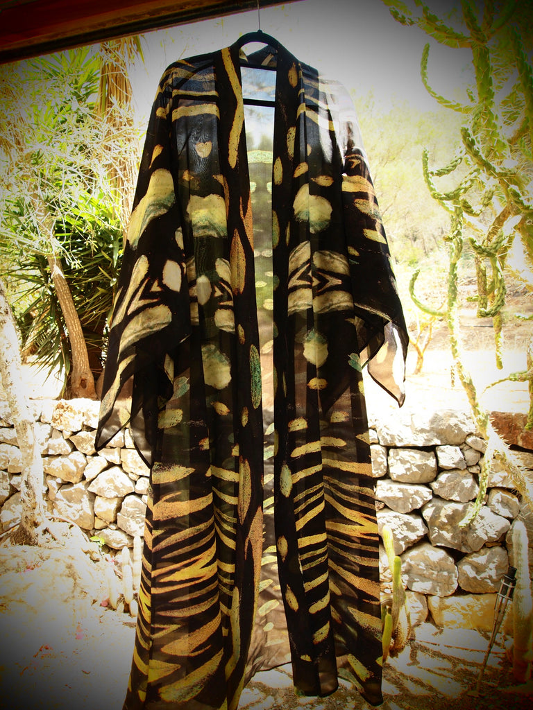 Bedouin Silk Kimono in Obsidian Print