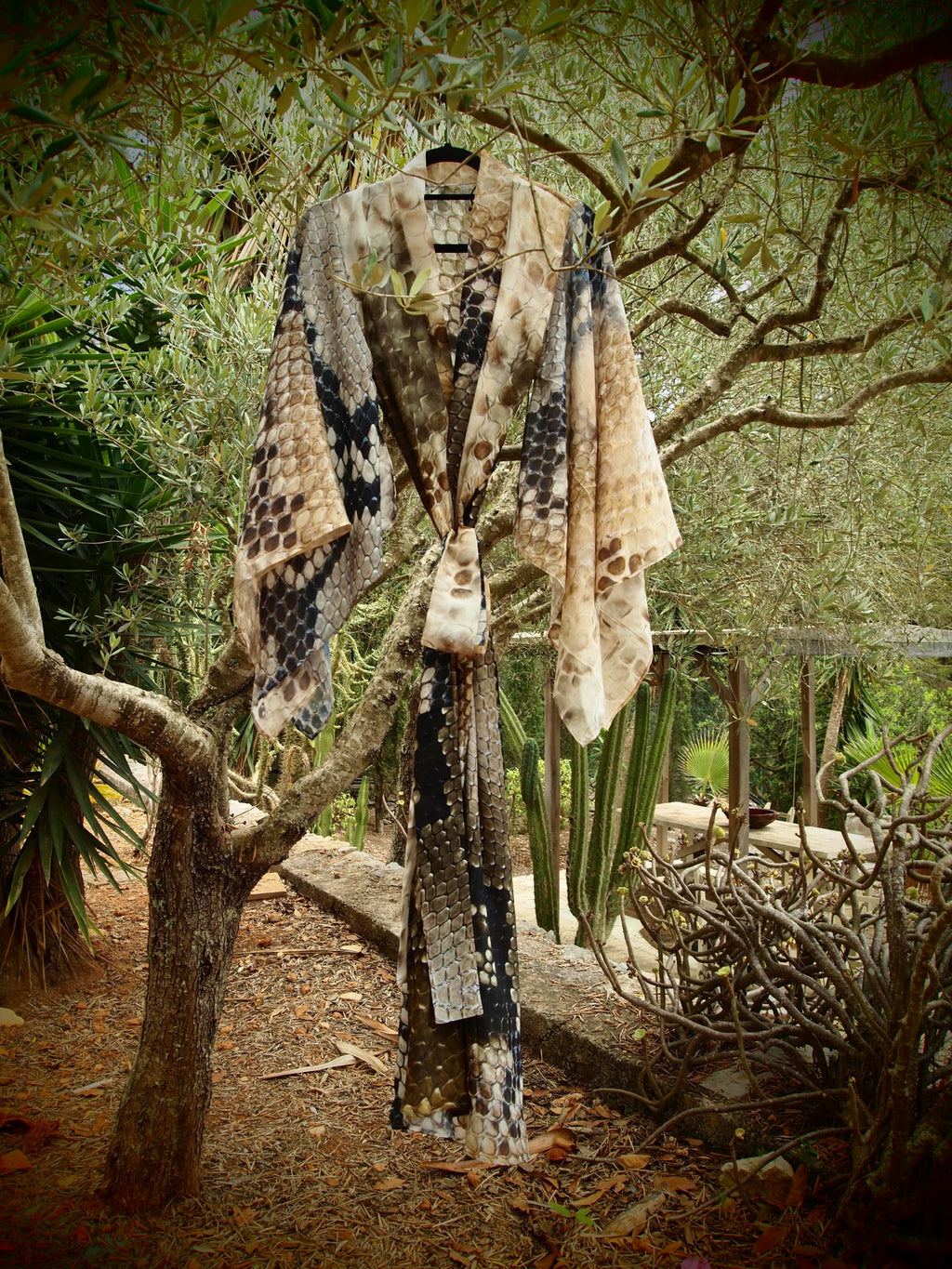 Bedouin Silk Kimono in Cobra print