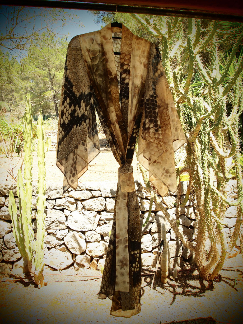 Bedouin Silk Kimono in Cobra print