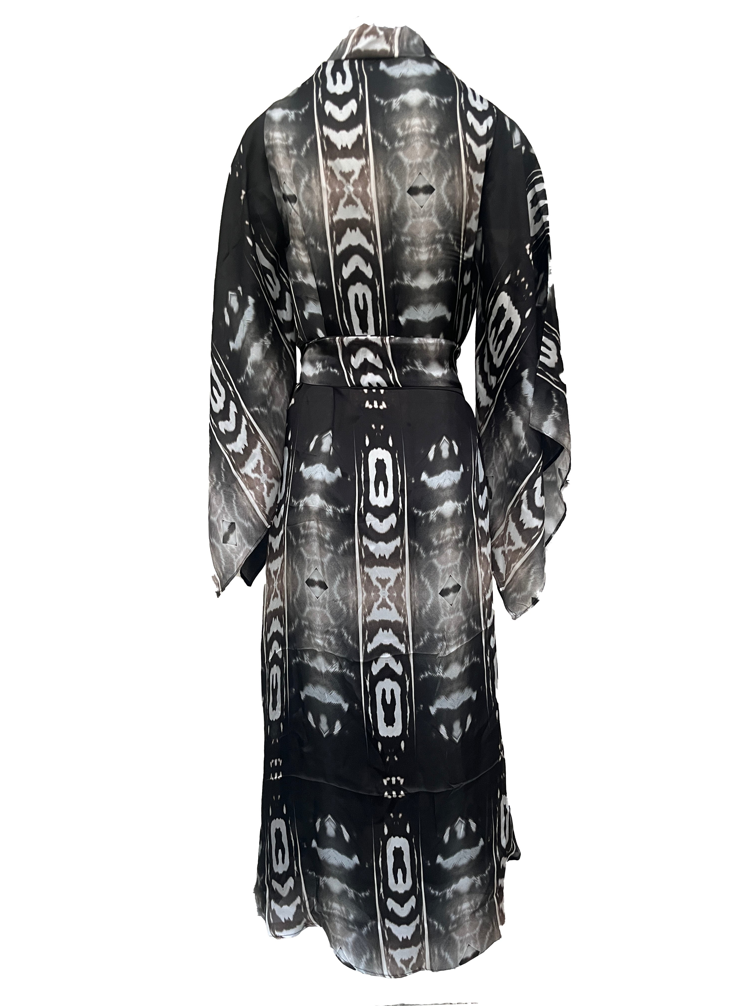 Bedouin Silk Kimono in Pinea print