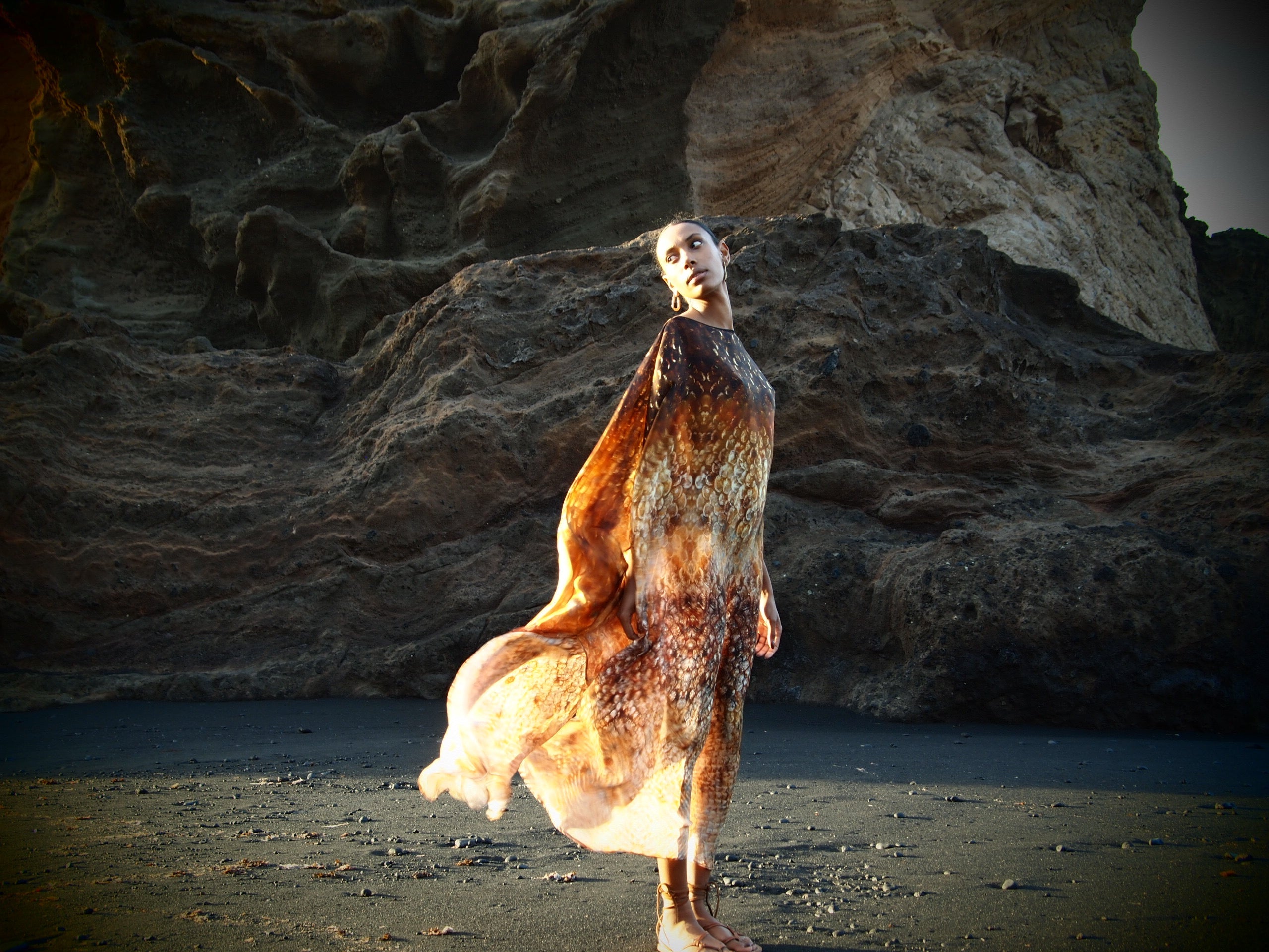 Zandra Silk Kaftan in Magma Siren Print